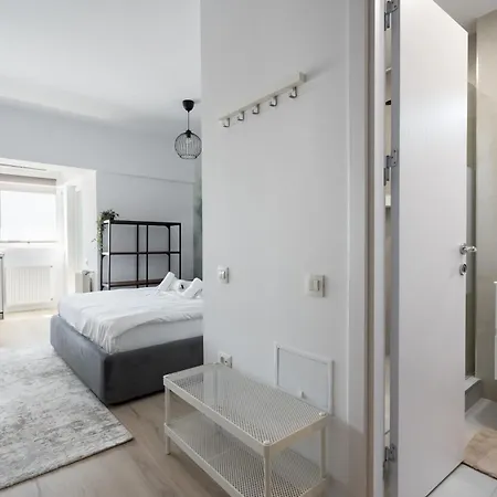 Blitz Apartment